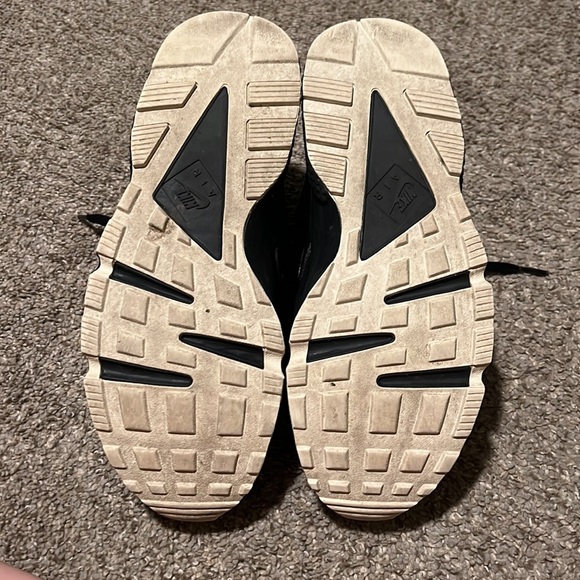 Nike Air Hiaraches Men’s - Picture 2 of 6
